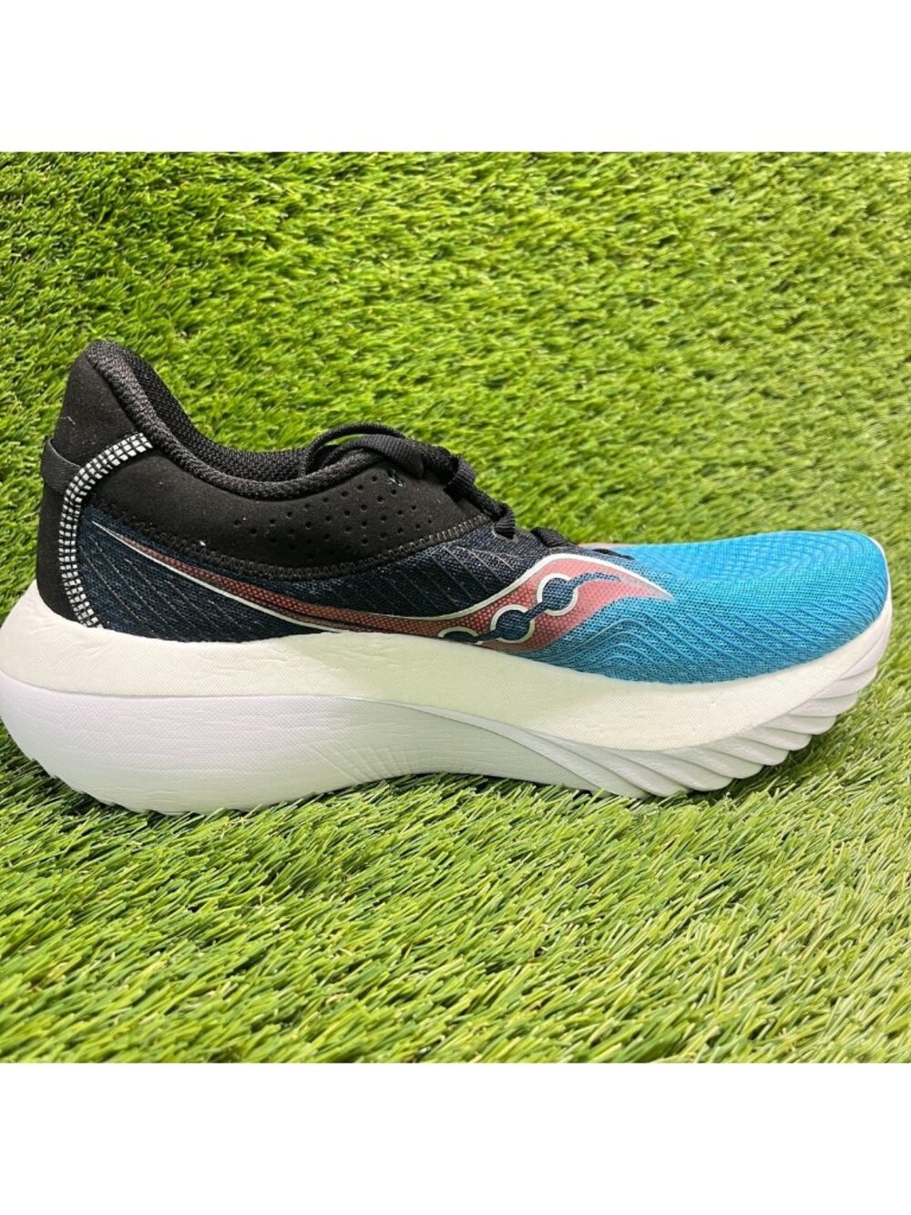 Saucony Kinvara Pro Chicago Mens Size 8.5 Blue Black Running Shoes Sneakers - Picture 4 of 8